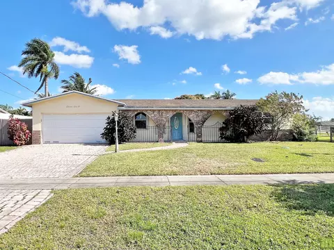 360 NW 43rd Ave, Coconut Creek, FL 33066