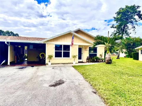 3665 W Bell #44, Davie, FL 33328