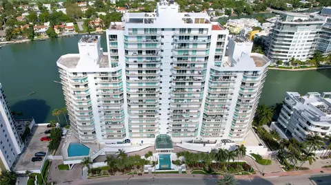 5900 E Collins #406, Miami Beach, FL 33140