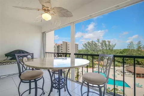 3930 Inverrary #607-D, Lauderhill, FL 33319