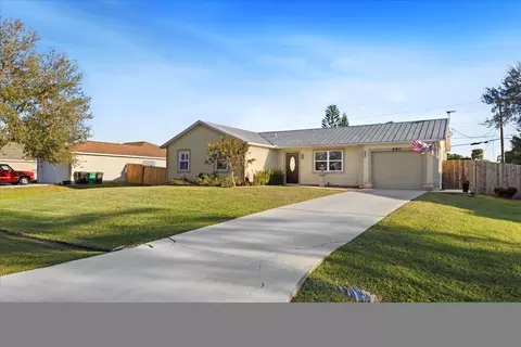 990 SW Longfellow, Port Saint Lucie, FL 34953