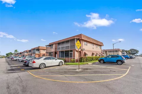 517 Saxony K #517, Delray Beach, FL 33446