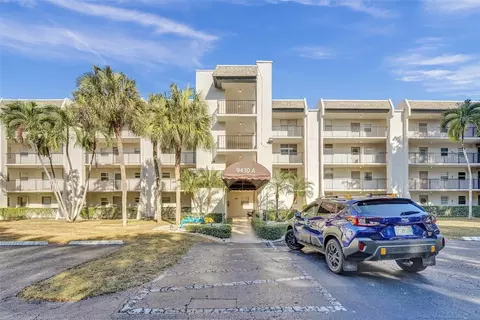 9430 Poinciana #112, Davie, FL 33324