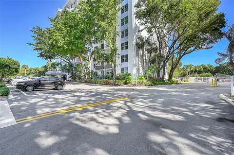 1800 N Andrews Ave #3E, Fort Lauderdale, FL 33311