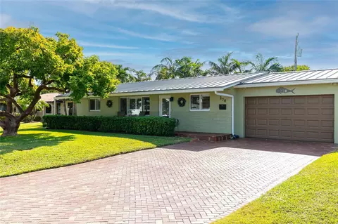 270 SE 7th, Pompano Beach, FL 33060