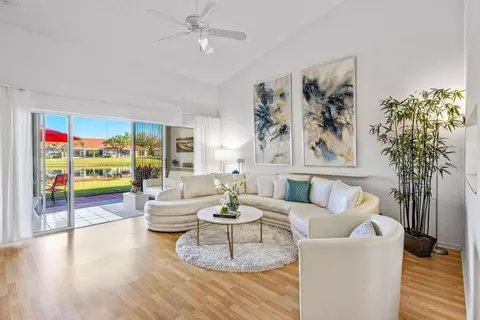 2627 Mango Crk, Boynton Beach, FL 33436
