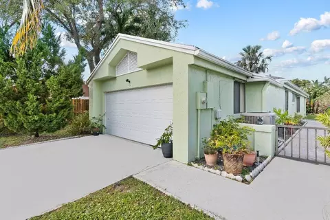 3771 NW 19th, Coconut Creek, FL 33066