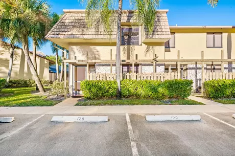 7877 NW 11th St #7877, Plantation, FL 33322