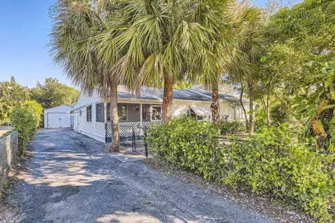 703 W W Pne, Lantana, FL 33462