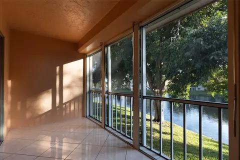 1202 Bahama #I2, Coconut Creek, FL 33066