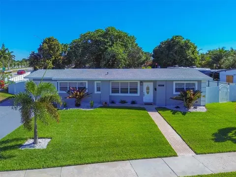 19821 NW 39th, Miami Gardens, FL 33055
