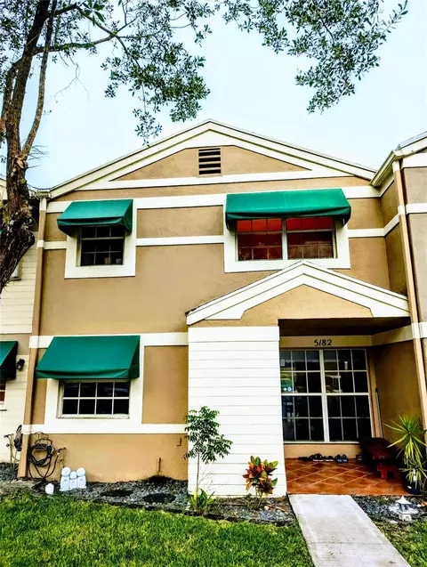 5182 Lake Loop Rd, Cooper City, FL 33330