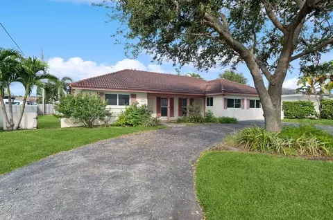 4711 NE 28th Ave, Fort Lauderdale, FL 33308