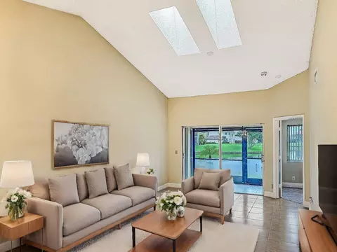 23181 Fountain Vw #C, Boca Raton, FL 33433