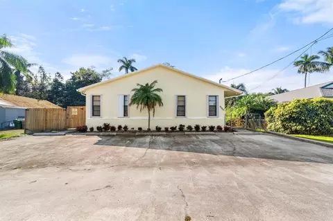 6560 SW 49th, Davie, FL 33314