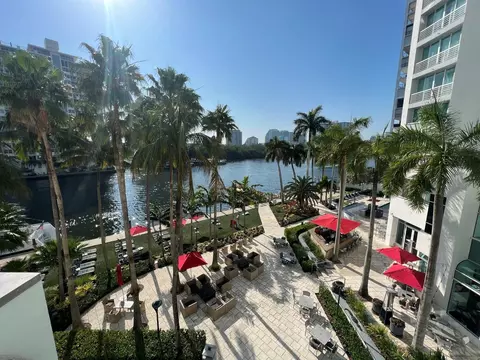 2670 E Sunrise Blvd #322, Fort Lauderdale, FL 33304