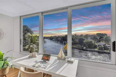 818 SE 4th #402, Fort Lauderdale, FL 33301