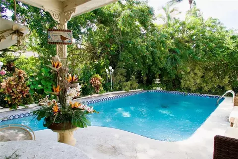 11180 NW 40th, Coral Springs, FL 33065