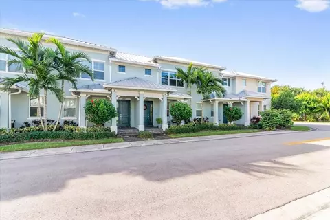 1190 Eucalyptus Dr #4, Hollywood, FL 33021