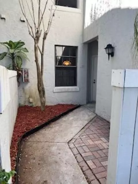12068 NW 11th St #12068, Hollywood, FL 33026