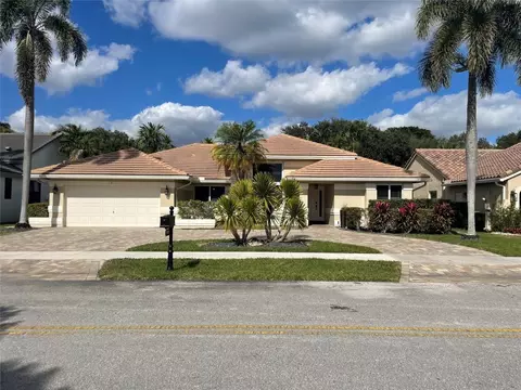 9861 N Abiaca, Davie, FL 33328