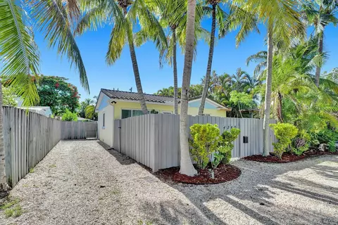 1340 NE 16th Ave, Fort Lauderdale, FL 33304