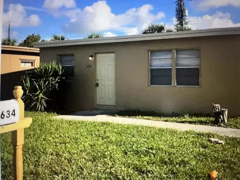 1634 W 15th St, Riviera Beach, FL 33404