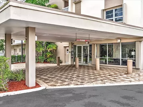 1831 NE 38th St #506, Oakland Park, FL 33308