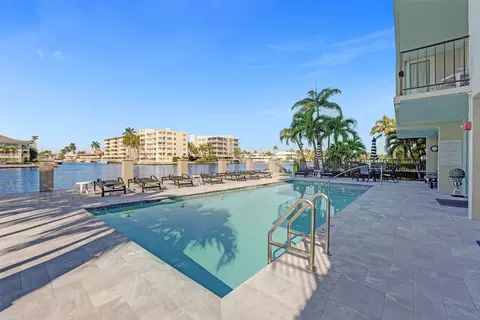3233 NE 32nd #202, Fort Lauderdale, FL 33308