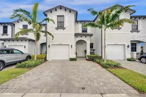 20313 NW 4th #20313, Miami, FL 33169