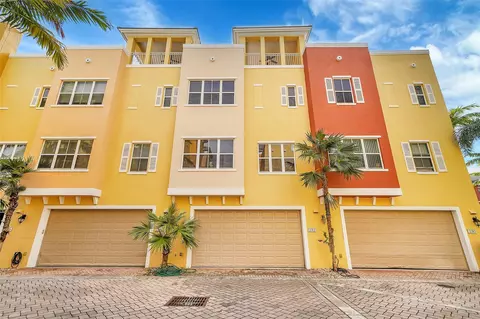 2312 Vintage Dr #2312, Lighthouse Point, FL 33064