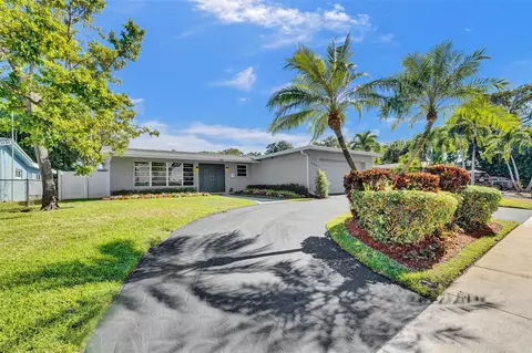 2021 N 55th Ave, Hollywood, FL 33021