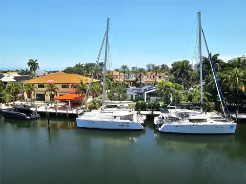 1332 Bayview Dr #405, Fort Lauderdale, FL 33304
