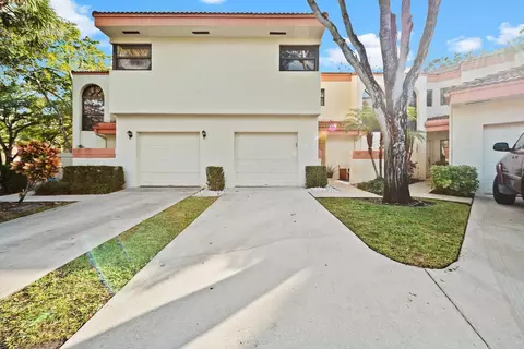 3402 Emerald Oaks #802, Hollywood, FL 33021