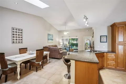 35 Centennial Ct, Deerfield Beach, FL 33442