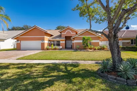 239 NW 161st, Pembroke Pines, FL 33028