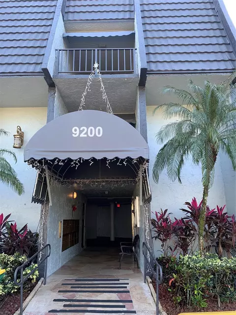 9200 Lime Bay Blvd #315, Tamarac, FL 33321