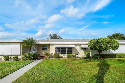 195 High Point Ter #B, Delray Beach, FL 33445