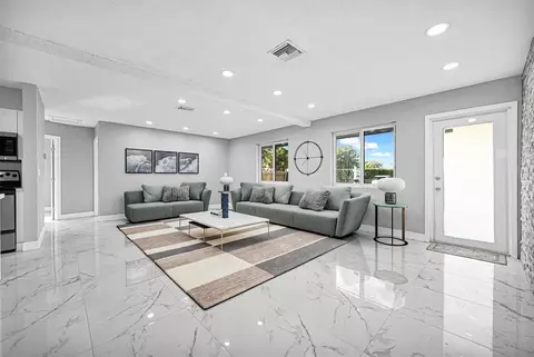 4960 SW 28th, Fort Lauderdale, FL 33312