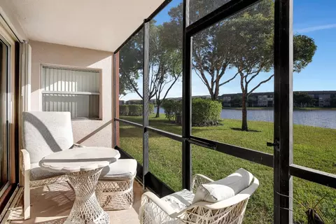 701 SW 141st #114 R, Pembroke Pines, FL 33027