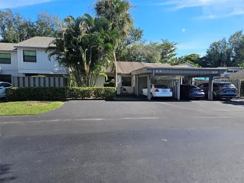 480 Deer Creek Wildwood #480, Deerfield Beach, FL 33442
