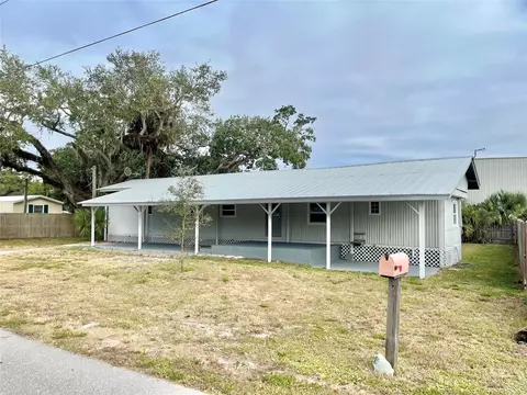 1065 Riverview Dr, Moore Haven, FL 33471 photo 1
