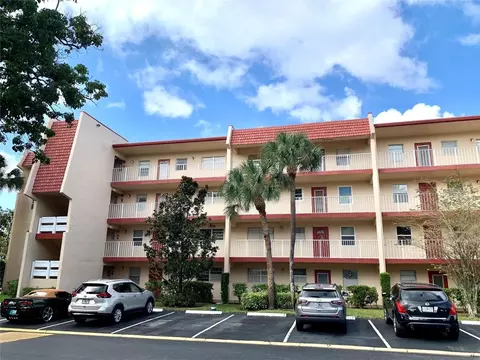 1035 Country Clb #204, Margate, FL 33063