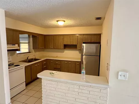 Undisclosed, Hollywood, FL 33021