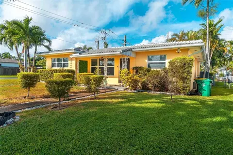 301 SE 3rd, Dania Beach, FL 33004