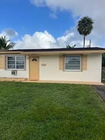 1926 SW 67th, North Lauderdale, FL 33068