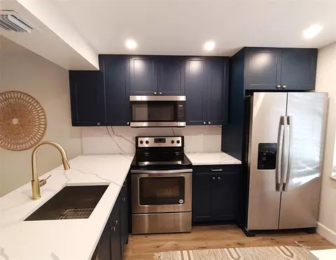 1201 Bahama Bnd #E2, Coconut Creek, FL 33066