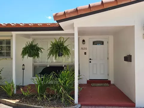 3820 Cleveland, Hollywood, FL 33021