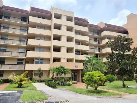 3751 Environ #444, Lauderhill, FL 33319