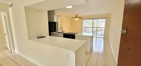 4401 Treehouse Ln #26-F, Fort Lauderdale, FL 33319